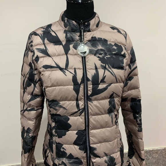 New!! Reversible Down Puffer Jacket size M - Picture 2 of 8